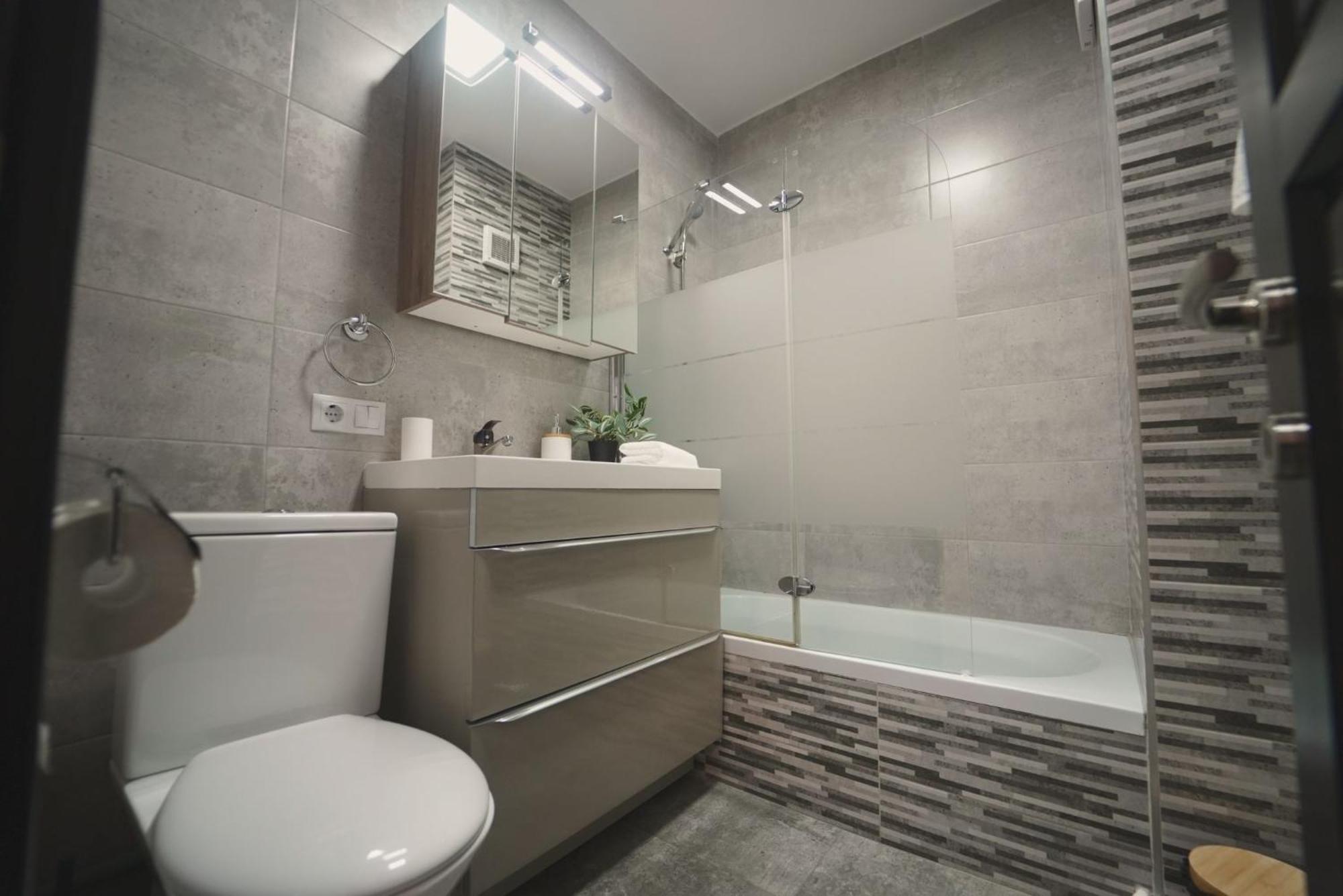Luxury Apartament Ultracentral Of Suceava Esplanada Dış mekan fotoğraf